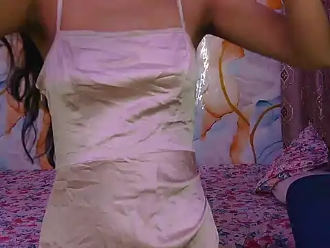 hii tanisha online show from February 5, 10:00 am