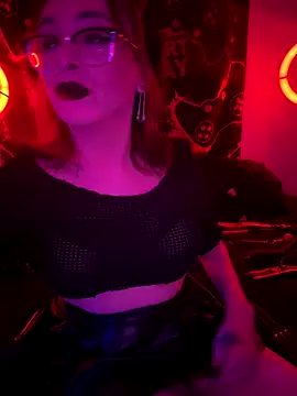 MiniMonroe online show from November 9, 9:13 am