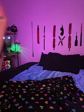 MiniMonroe online show from November 27, 9:43 am