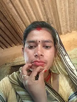 Snapshot of Sunakshi_sh chatting on October 12, 6:37 am Sunakshi sh online show from October 12, 6:37 am
