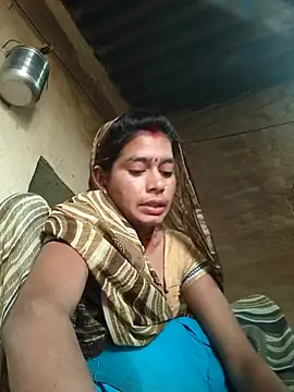 Snapshot of Sunakshi_sh chatting on October 13, 1:51 am Sunakshi sh online show from October 13, 1:51 am
