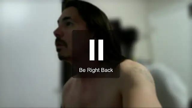 bandrews4795 online show from April 22, 7:04 am