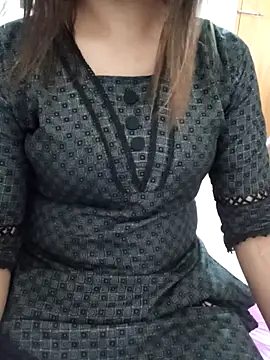 Tanha18 online show from May 8, 4:44 pm