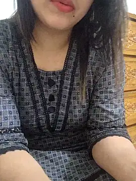 Tanha18 online show from November 4, 9:51 pm