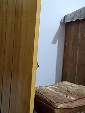 Tanha18 online show from December 2, 6:31 pm