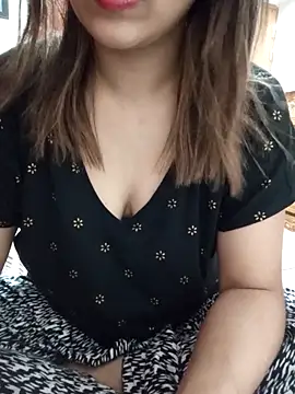 Tanha18 online show from March 19, 4:40 pm