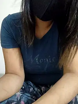 Tanha18 online show from October 30, 9:22 pm