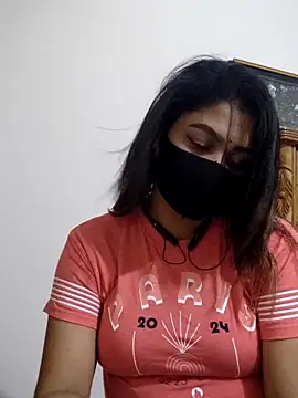 Tanha18 online show from October 18, 7:38 pm