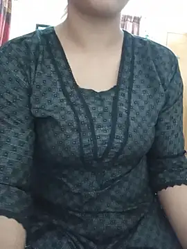 Snapshot of Tanha18 chatting on July 11, 1:22 pm Tanha18 online show from July 11, 1:22 pm
