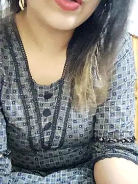 Tanha18 online show from November 10, 12:32 pm