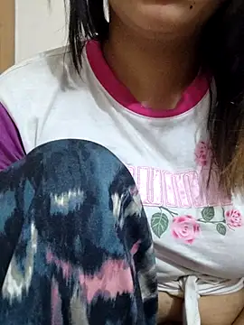 Tanha18 online show from October 28, 9:14 pm