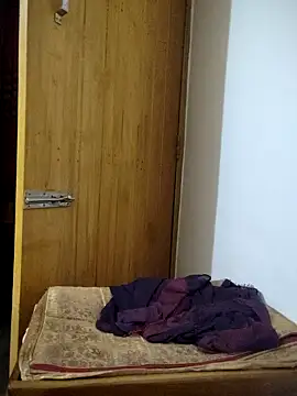 Tanha18 online show from December 18, 8:08 am