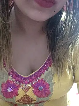 Tanha18 online show from January 10, 12:17 am