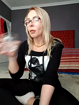 ElenabonyX online show from February 7, 12:24 pm