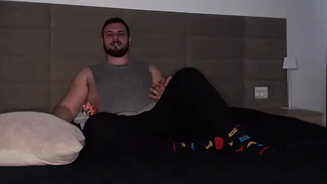 BriannSmith online show from March 31, 8:16 am