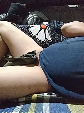 Snapshot of axel-spr chatting on February 14, 4:34 am axel-spr online show from February 14, 4:34 am