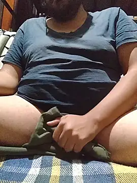 Snapshot of axel-spr chatting on February 9, 5:05 am axel-spr online show from February 9, 5:05 am