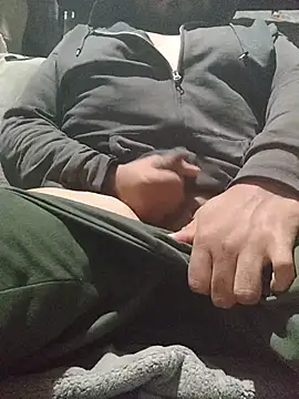 axel-spr online show from December 3, 4:46 am