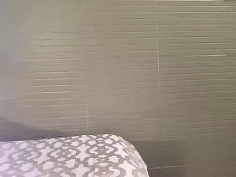 Snapshot of youngriri2 chatting on November 27, 12:38 pm youngriri2 online show from November 27, 12:38 pm