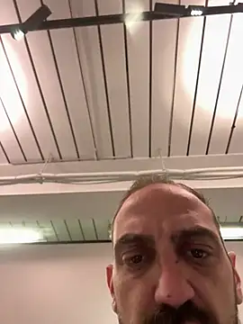 AlexGogo23 online show from April 14, 3:39 pm