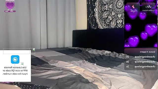 Snapshot of Glow92 chatting on October 17, 6:17 am Glow92 online show from October 17, 6:17 am