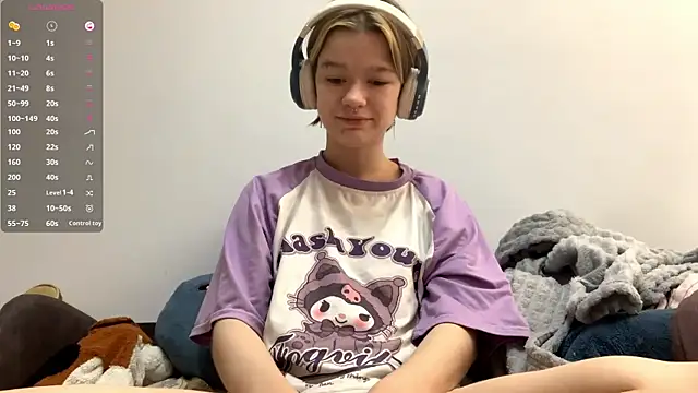 LorRebak online show from November 28, 10:48 am