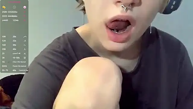 LorRebak online show from November 1, 12:10 pm