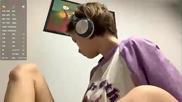 LorRebak online show from November 23, 10:58 am