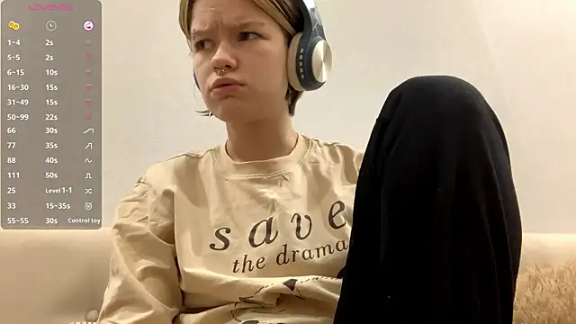 LorRebak online show from December 17, 12:32 pm