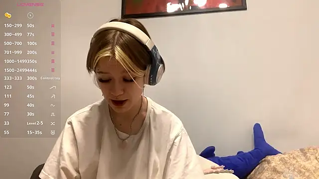 LorRebak online show from October 21, 10:58 am