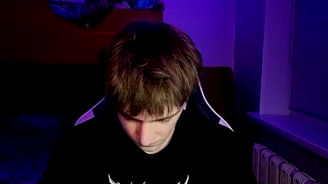 sweeetangeel online show from December 4, 5:45 pm