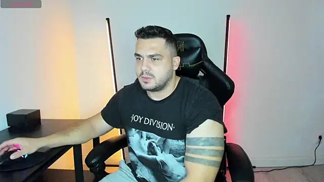 Snapshot of Danielbateson chatting on October 14, 8:48 am Danielbateson online show from October 14, 8:48 am