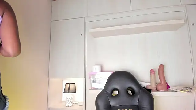 MaraBaker online show from February 7, 11:29 am