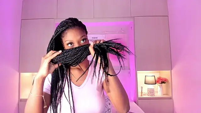 Snapshot of MaraBaker chatting on October 23, 12:15 pm MaraBaker online show from October 23, 12:15 pm