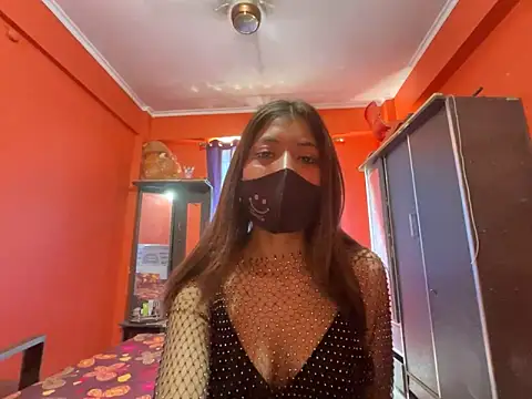 HOT HONEY10 online show from April 23, 4:30 am