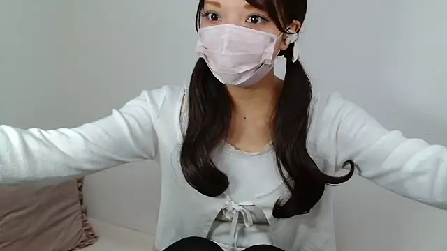 Ichikachan online show from October 25, 2:22 am