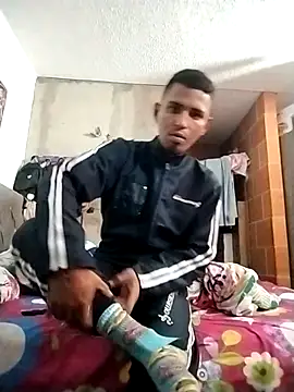 SlingingAsteroid online show from January 6, 1:26 pm