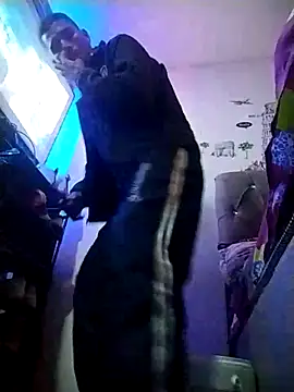 SlingingAsteroid online show from January 8, 10:54 am