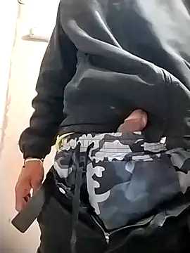 SlingingAsteroid online show from November 27, 7:36 pm