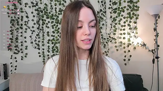 sweet and flirt online show from October 21, 7:41 am