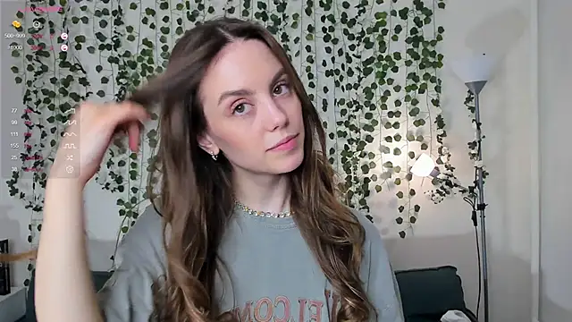 sweet and flirt online show from October 31, 7:16 am