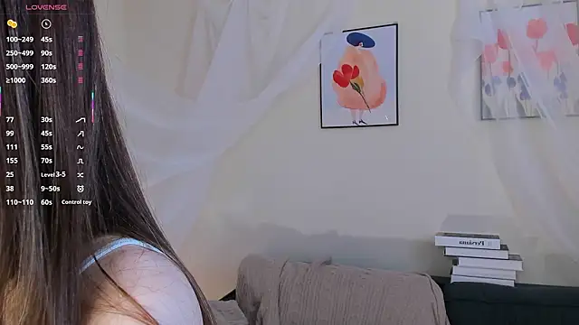 Snapshot of sweet_and_flirt chatting on February 4, 7:58 am sweet and flirt online show from February 4, 7:58 am