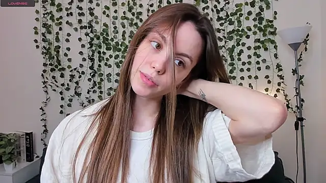 sweet and flirt online show from November 12, 9:46 am