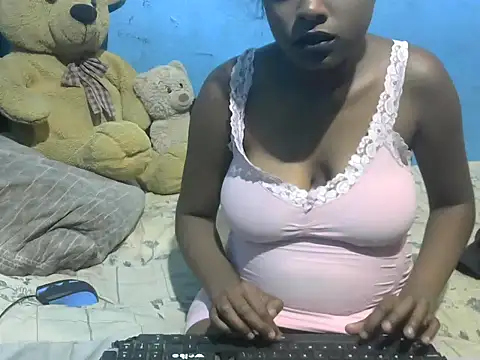 Indiansmiley01 online show from November 26, 5:13 pm
