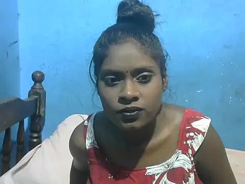 Indiansmiley01 online show from January 14, 4:43 pm