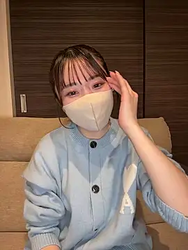 yura ra ra online show from January 19, 2:10 pm