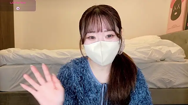 yura ra ra online show from March 23, 1:11 pm