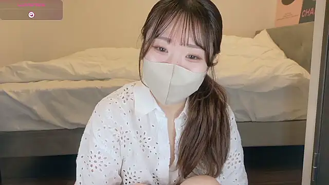 yura ra ra online show from April 20, 1:13 pm