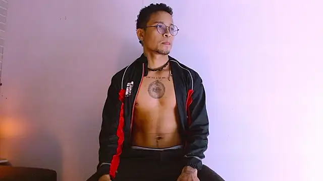 Jayden Morris online show from February 24, 7:37 pm