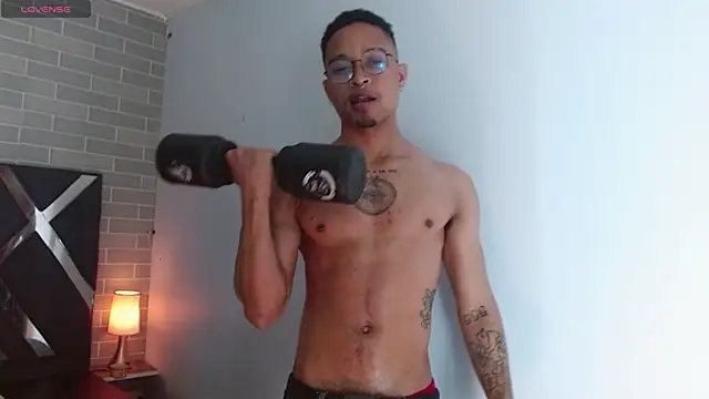 Jayden Morris online show from April 7, 3:30 am